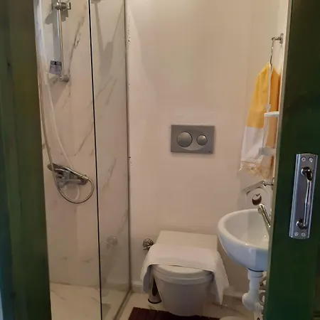 Yesil Hotel 2*